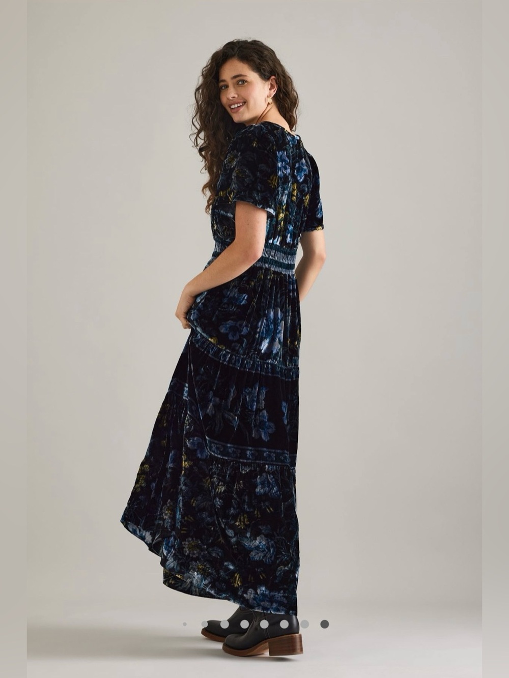 The Somerset velvet maxi dress - Picture 7 of 16